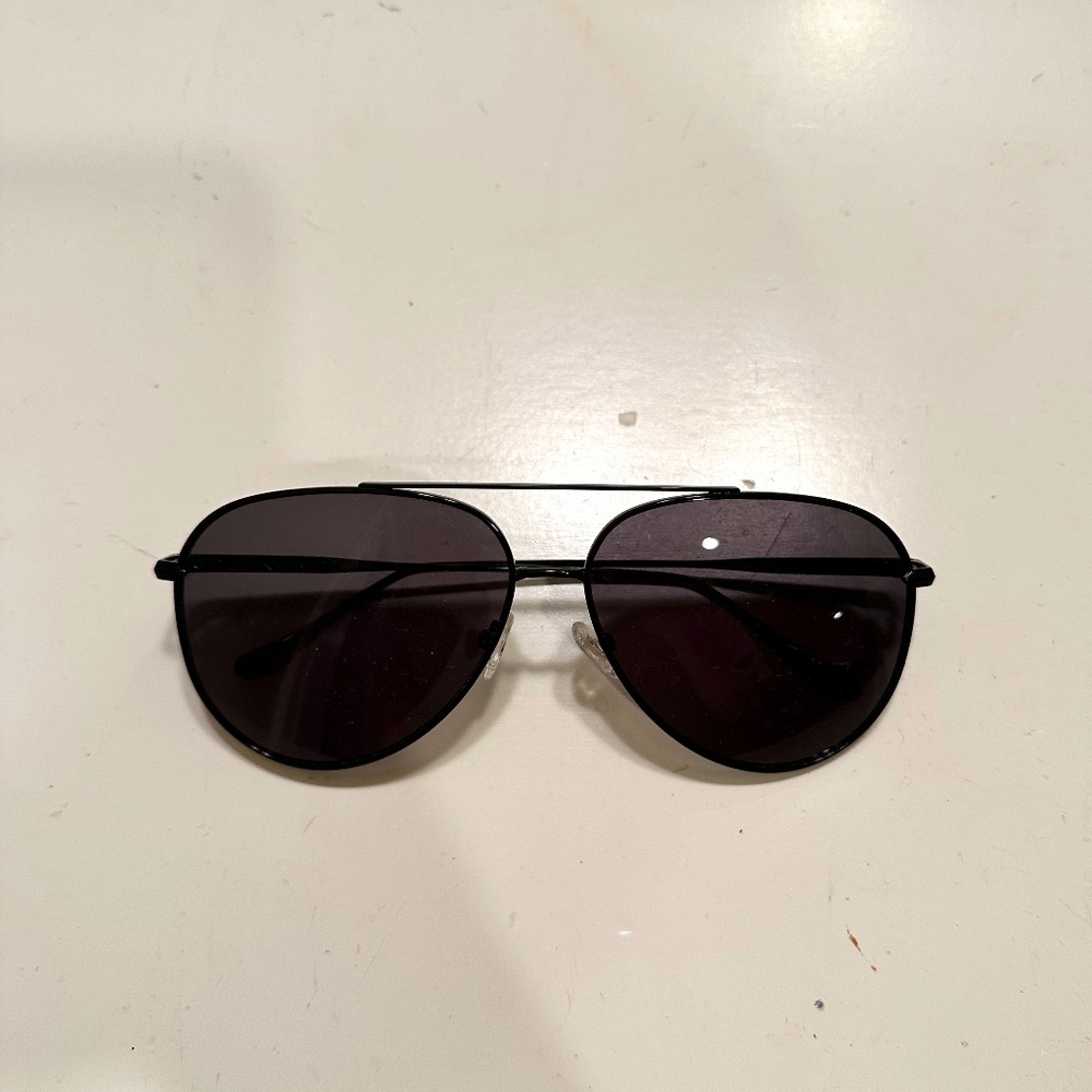 DIFF Aviator Sunglasses